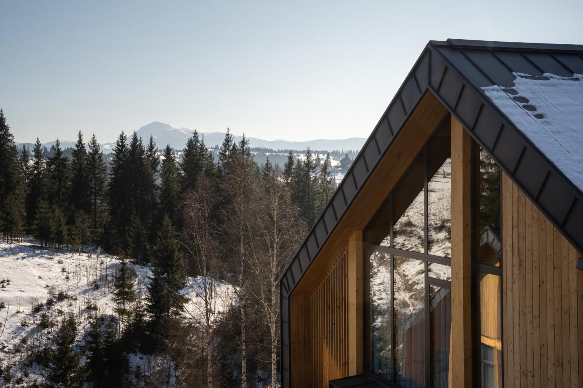 Skogur - Home & Resort Bukovel Eksteriør bilde