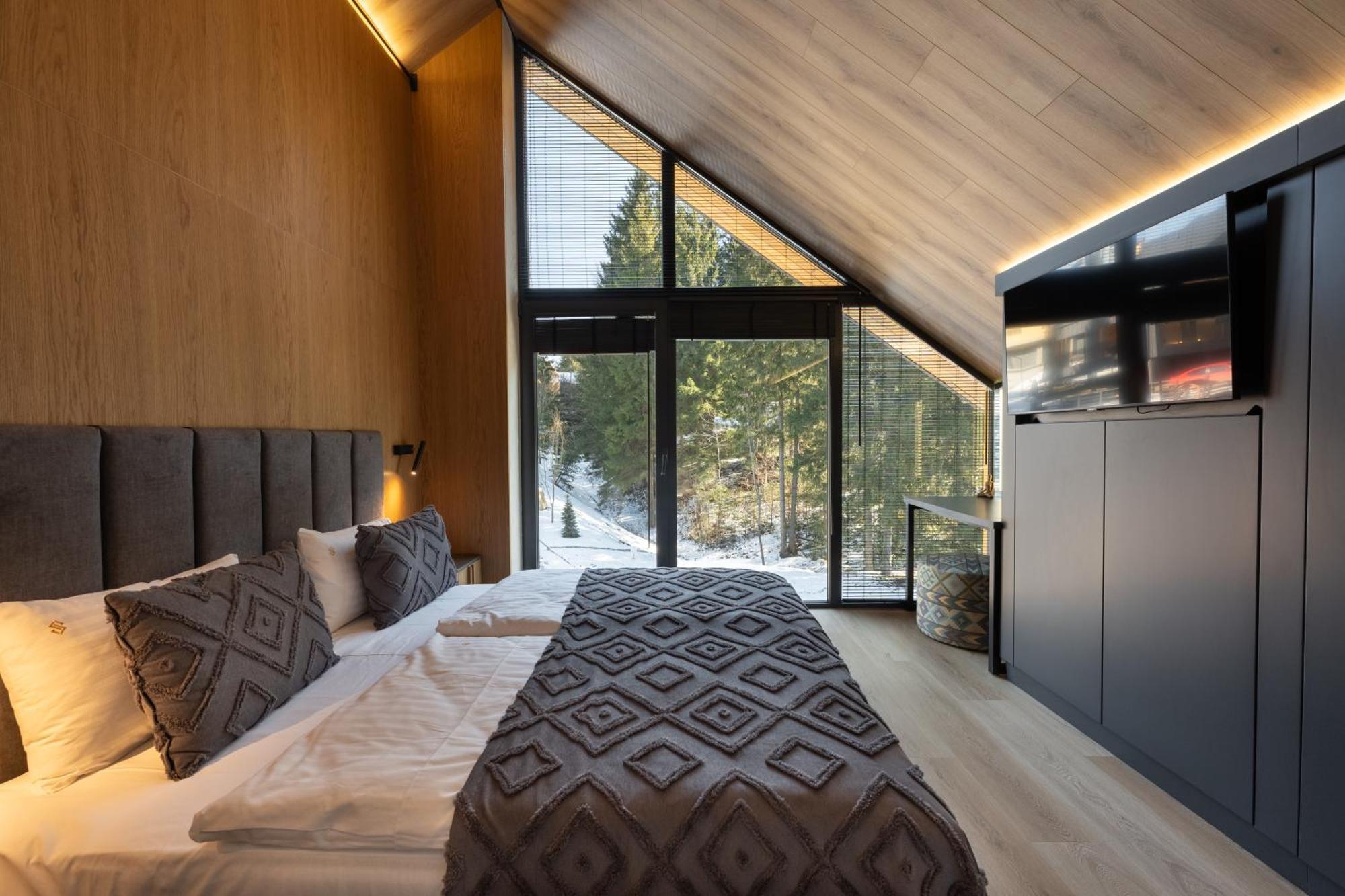 Skogur - Home & Resort Bukovel Eksteriør bilde